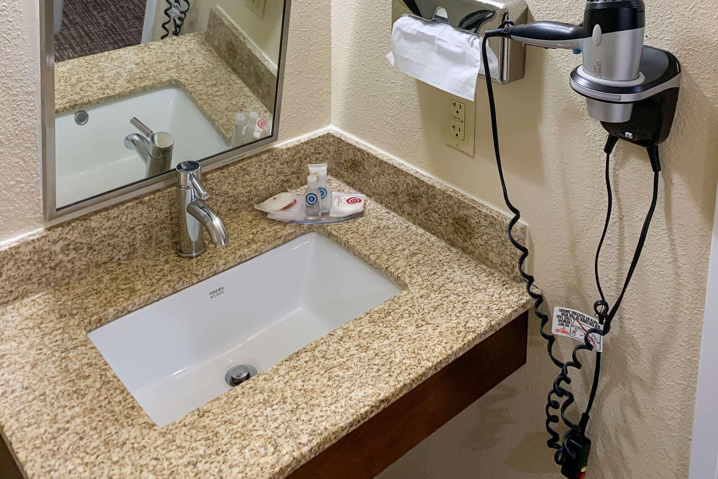 Comfort Inn Crafton Zewnętrze zdjęcie