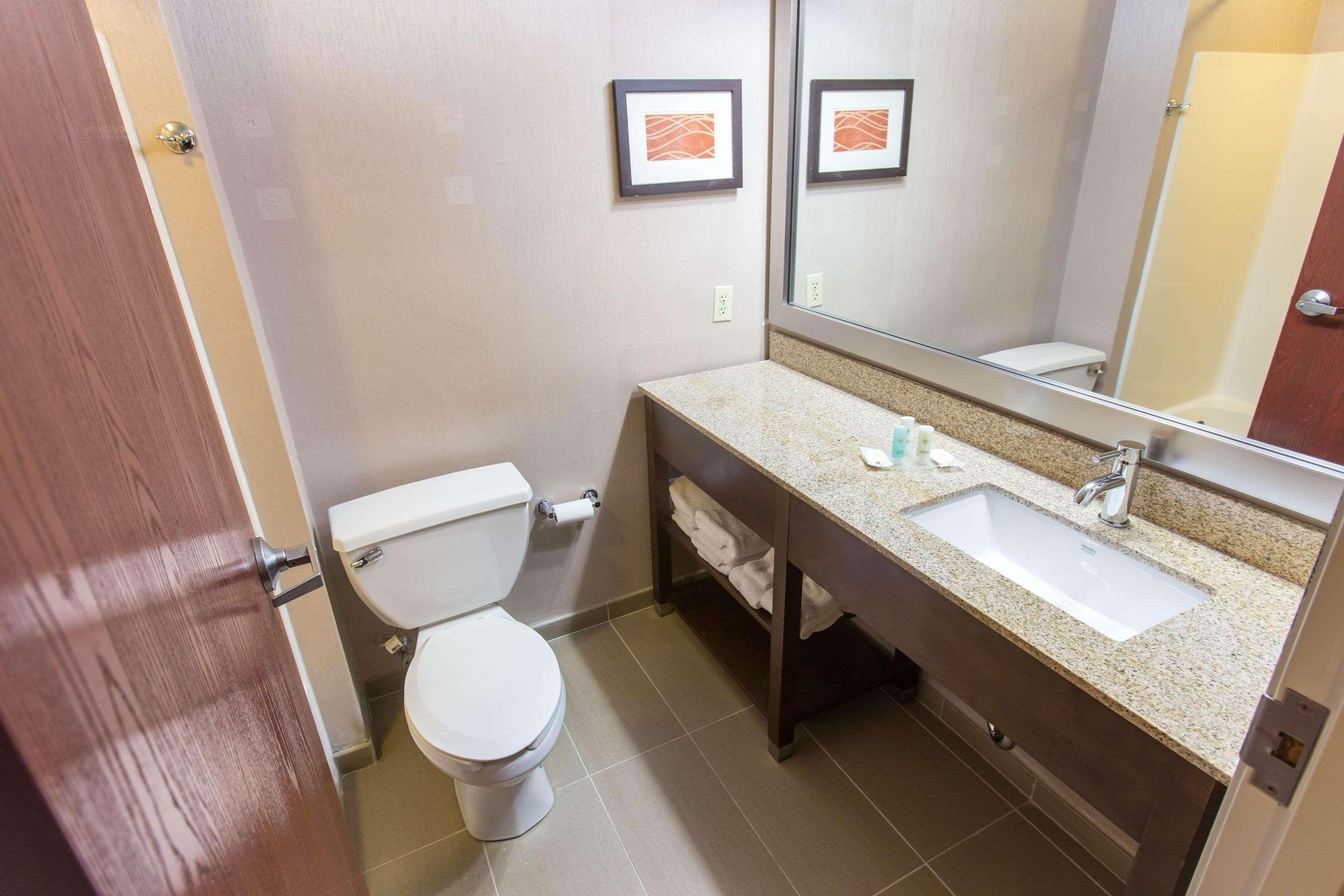 Comfort Inn Crafton Zewnętrze zdjęcie