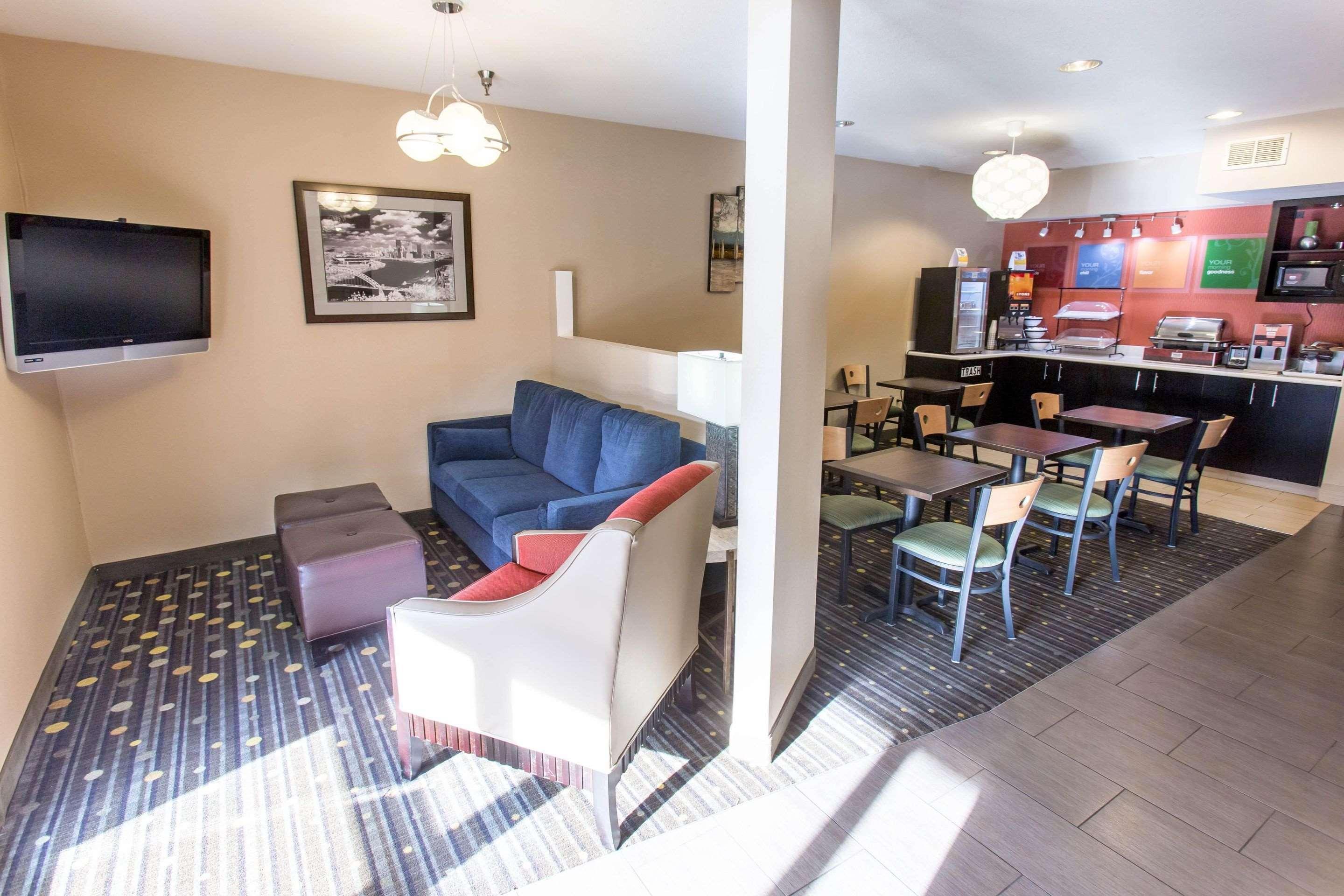 Comfort Inn Crafton Zewnętrze zdjęcie